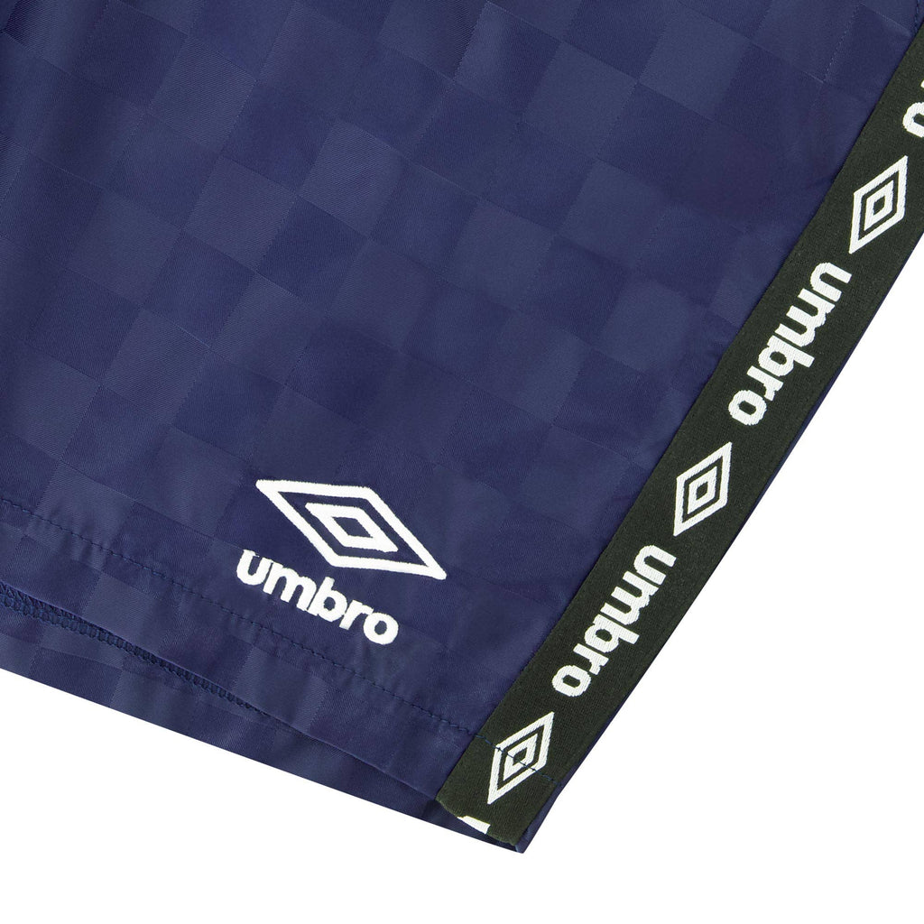 Umbro Men's Checkered Nylon 7" Logo Short: Navy Blue / S