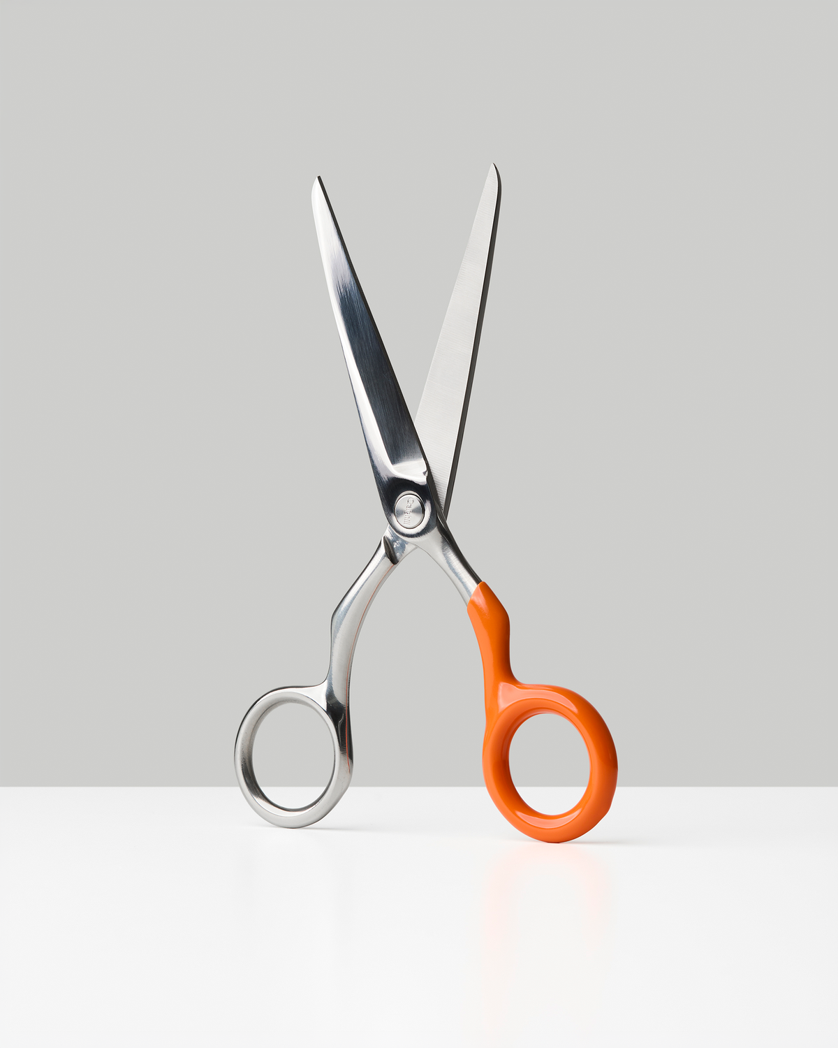 Spectra Scissors: Cream + Forest Green