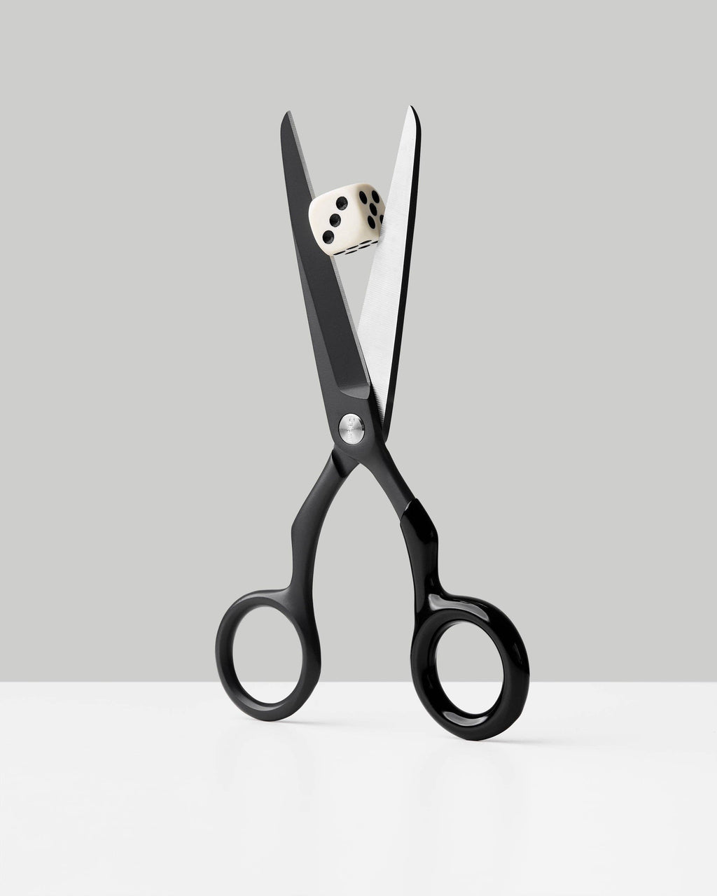 Spectra Scissors: Red + White