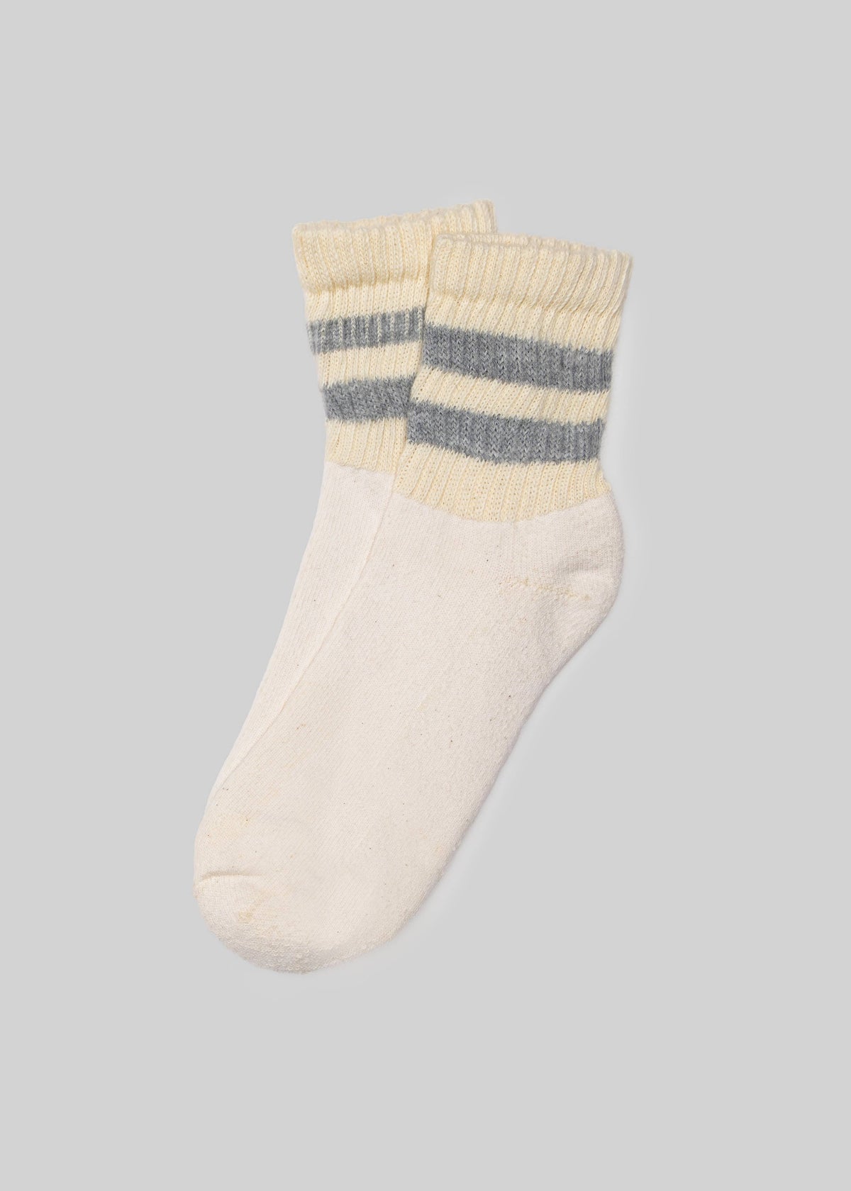 The Mono Stripe Quarter Crew: Grey Heather / One Size