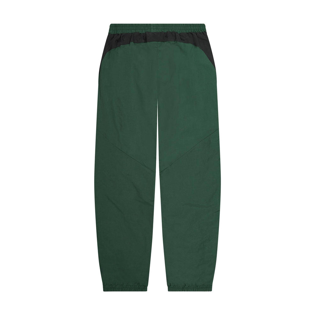 Umbro Men's Relaxed Track Pant: Dark Green / M