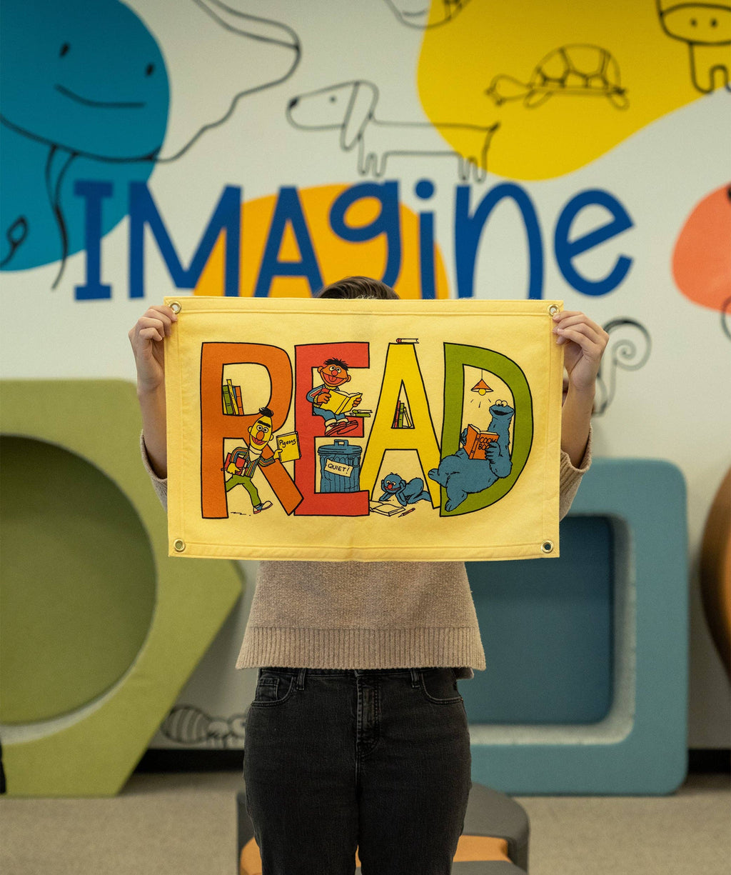 READ Camp Flag • Sesame Street x Oxford Pennant